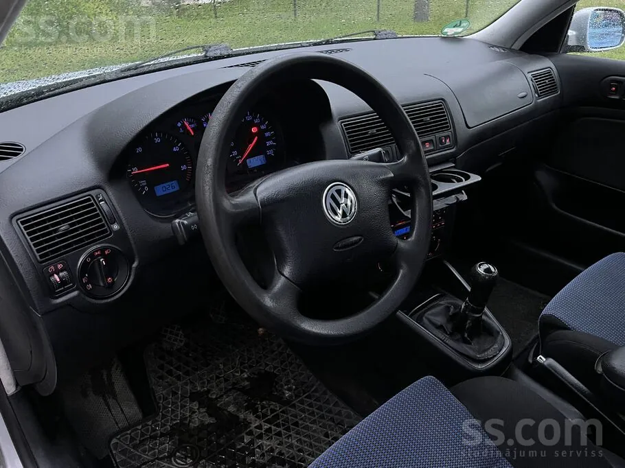 Volkswagen Golf 1999 photo 4