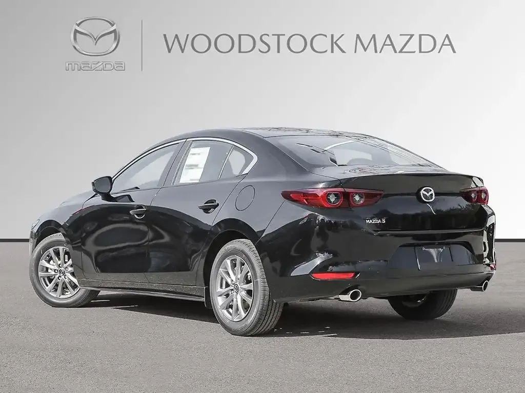 Mazda Mazda3 2026 photo 4