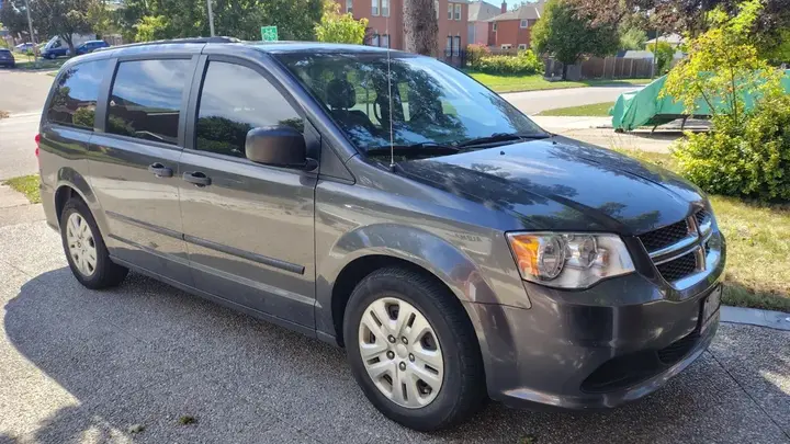 Dodge Grand Caravan 2017 photo 5