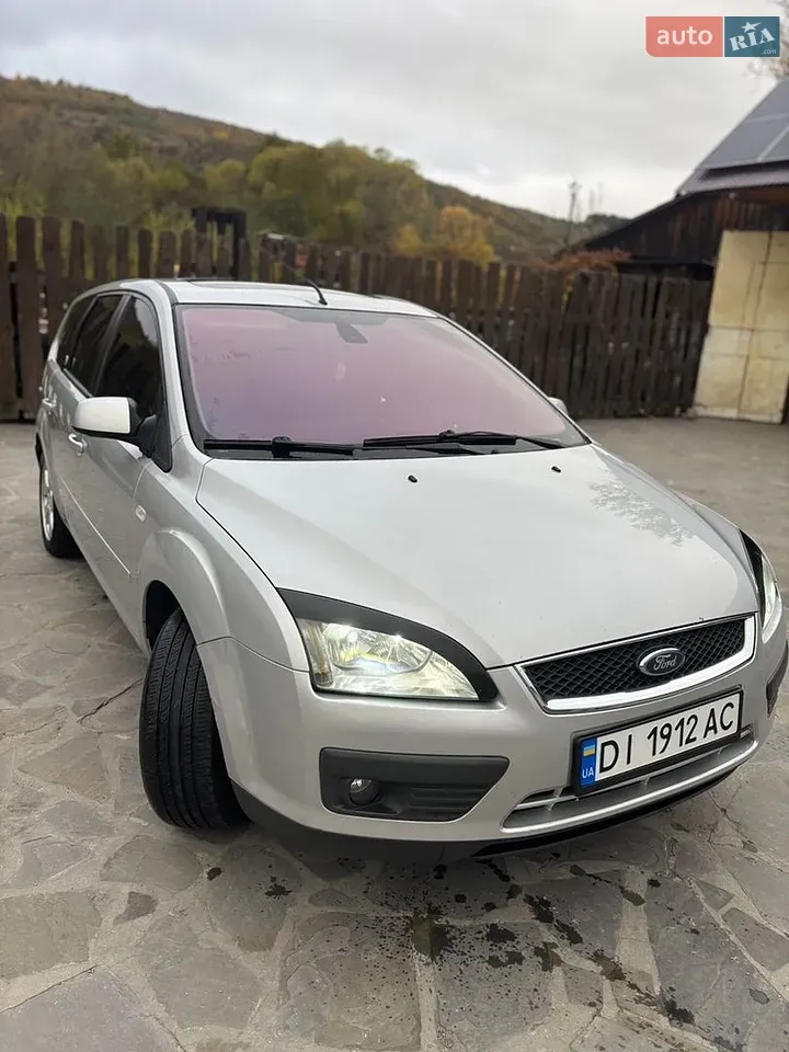 Ford Focus 2006 photo 2