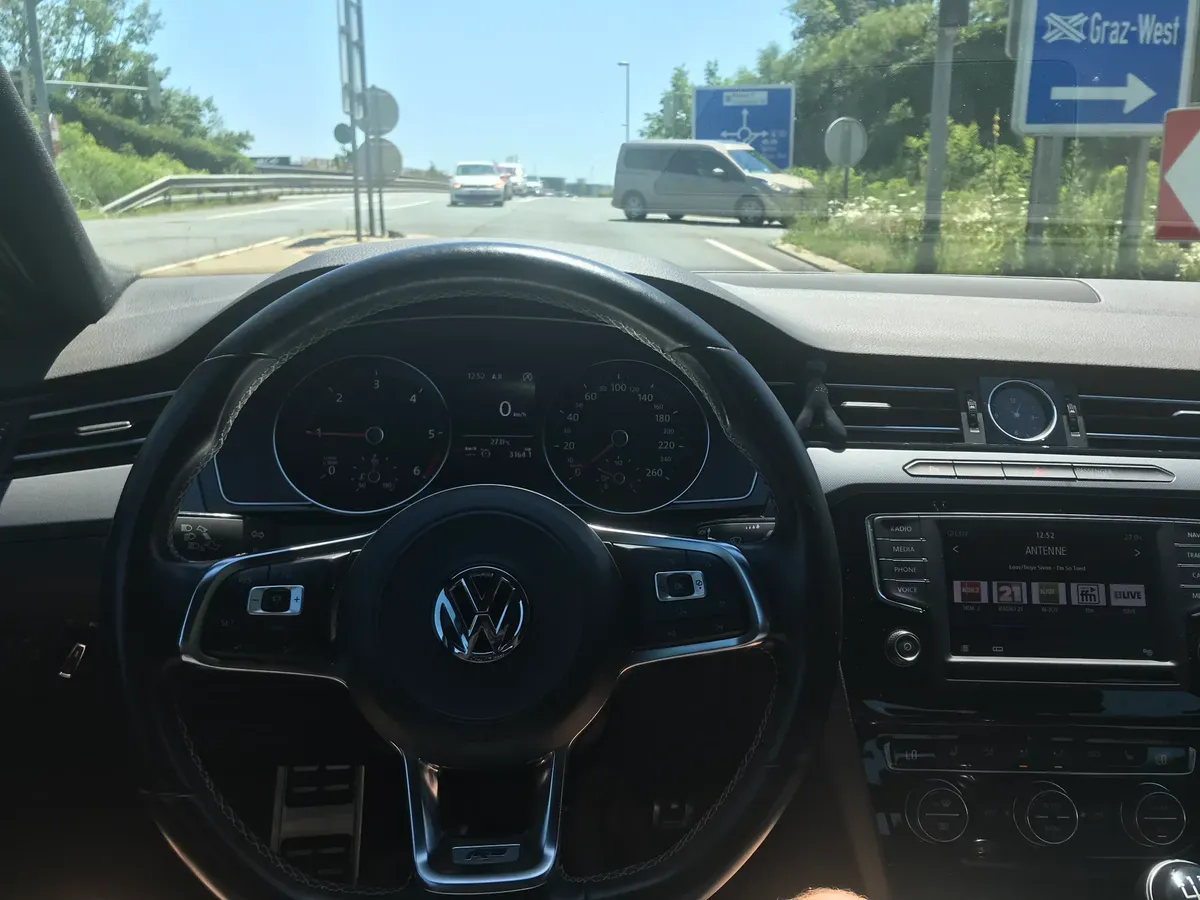 Volkswagen Passat 2016 photo 3