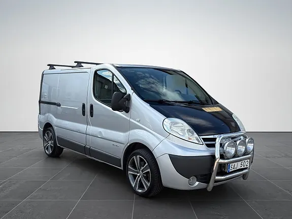 Nissan Primastar 2011 photo 4