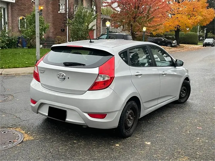 Hyundai Accent 2014 photo 5