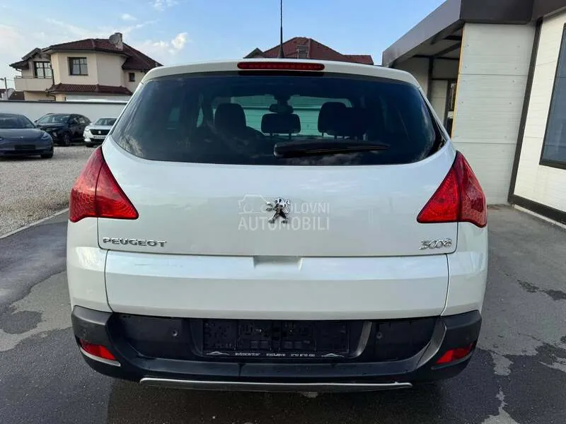 Peugeot 3008 2010 photo 5