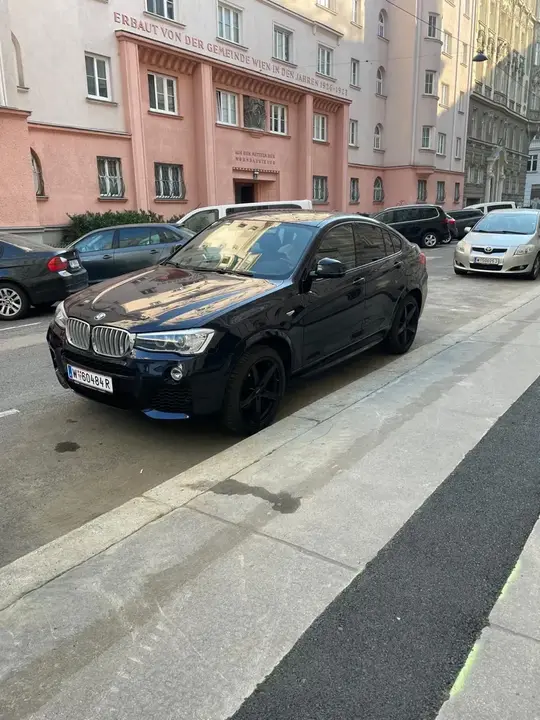 BMW X4 2018 photo 2