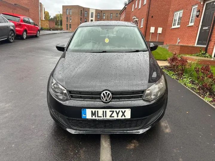 Volkswagen Polo 2011 photo 4