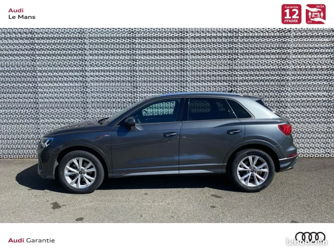 Audi Q3 2023 photo 3