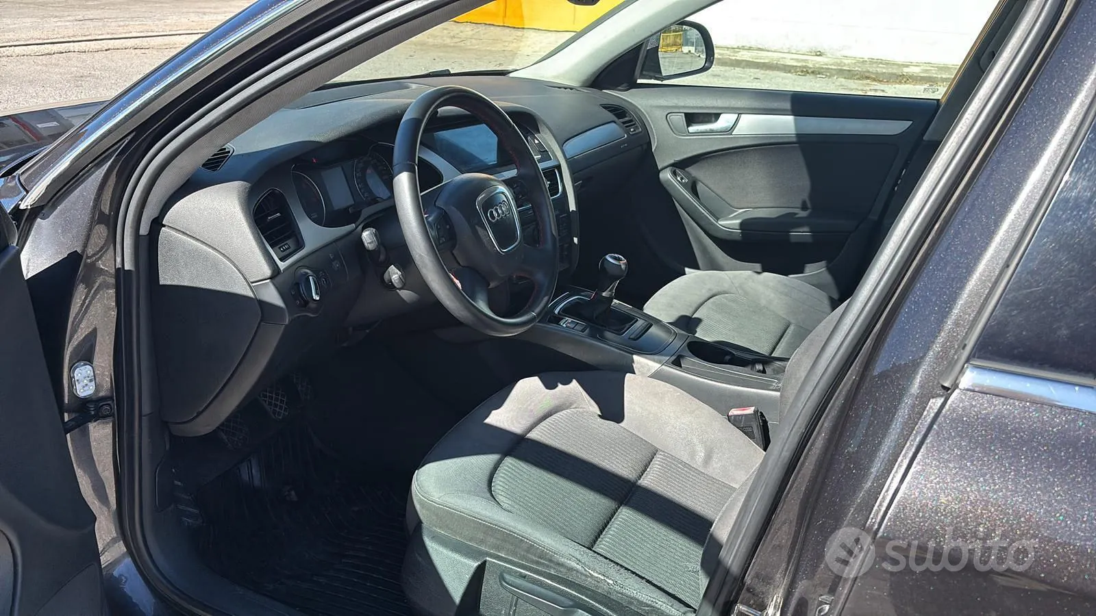 Audi A4 Avant 2009 photo 2