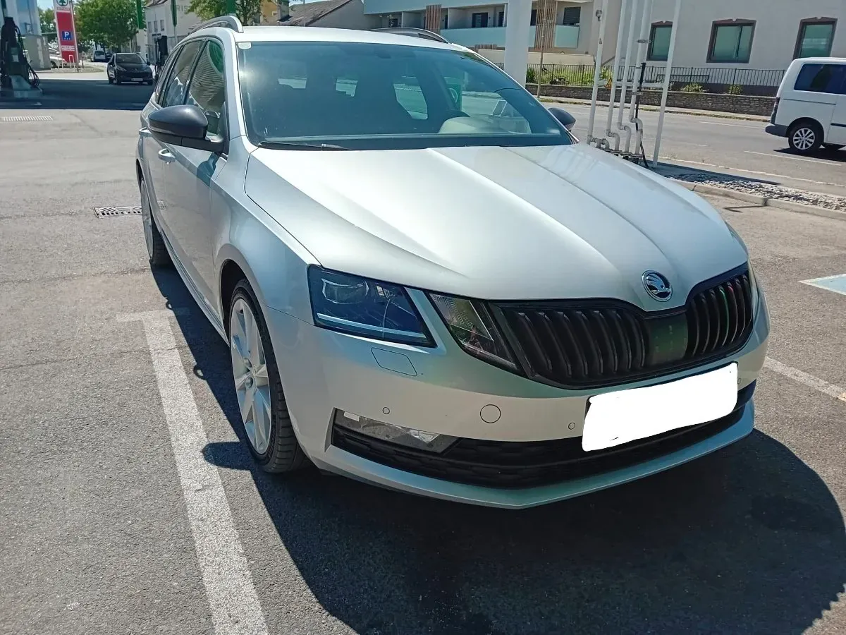 Skoda Octavia 2020 photo 2