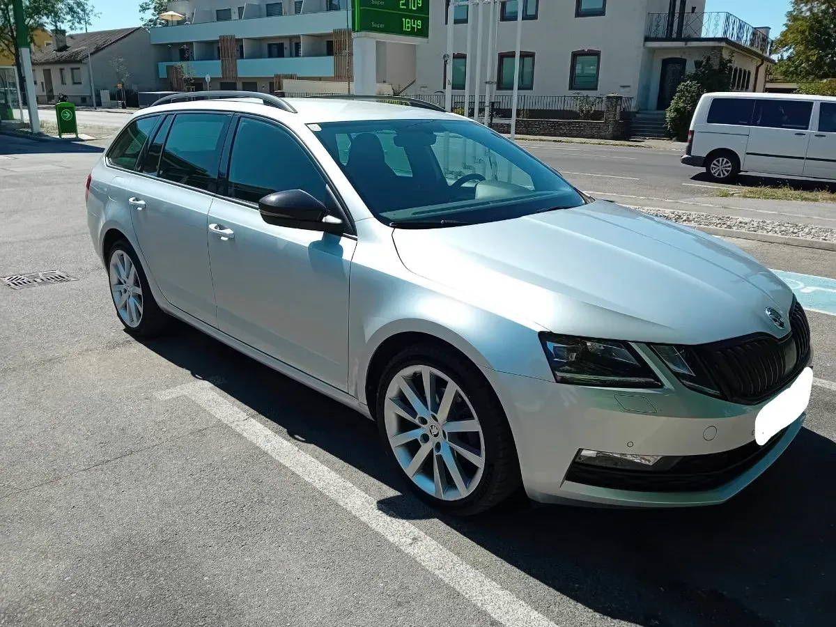 Skoda Octavia 2020 photo 3