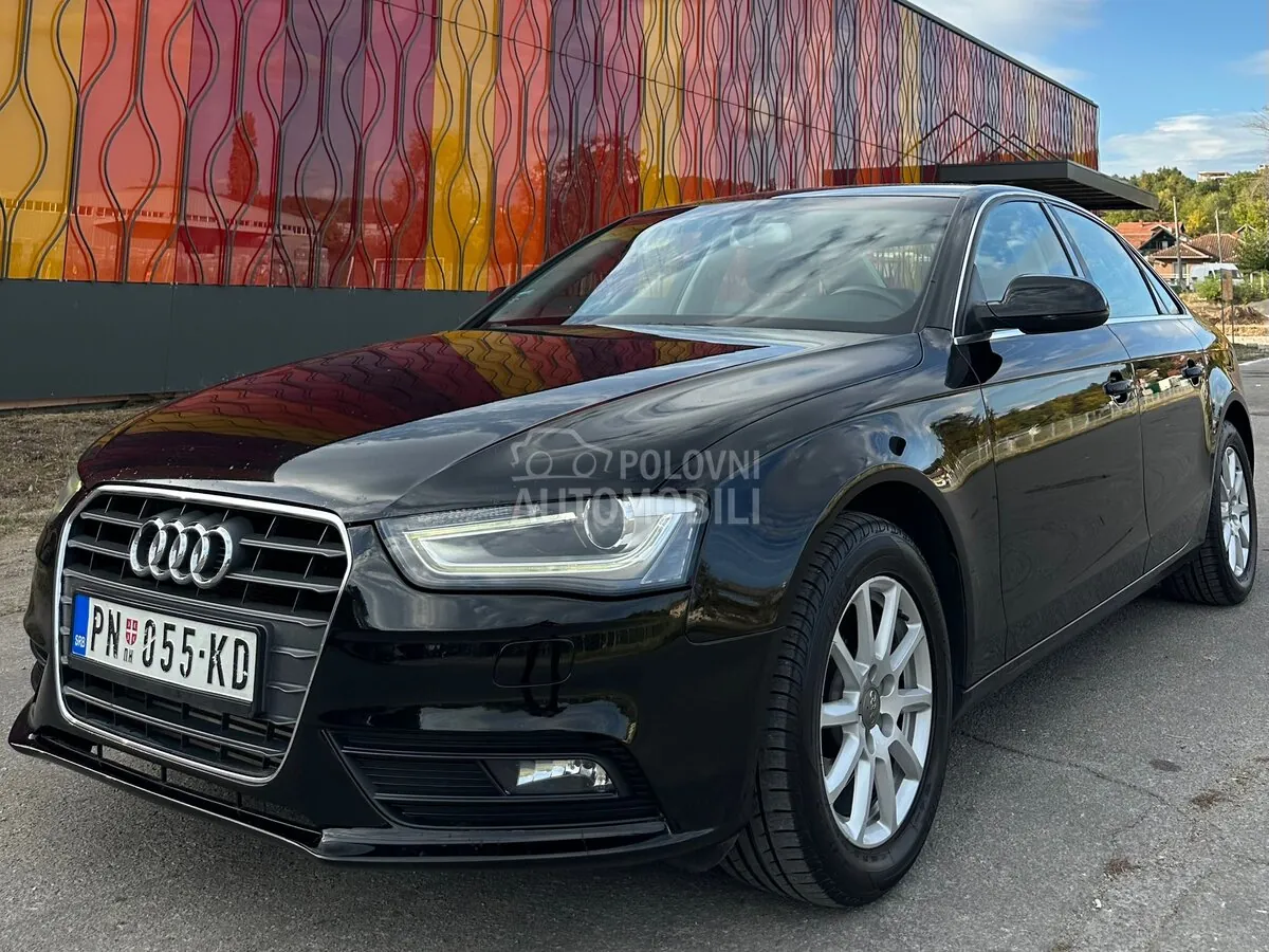Audi A4 2014 photo 2