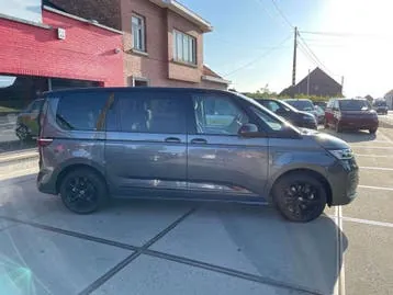Volkswagen Multivan 2022 photo 2