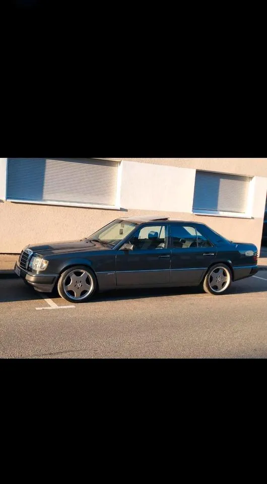 Mercedes-Benz W124