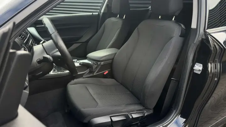 BMW 116I 2016 photo 4