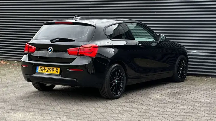 BMW 116I 2016 photo 2
