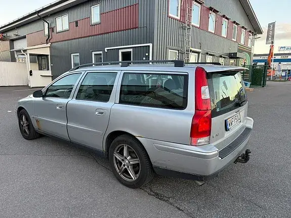 Volvo V70 2006 photo 4