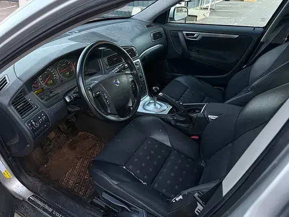 Volvo V70 2006 photo 5