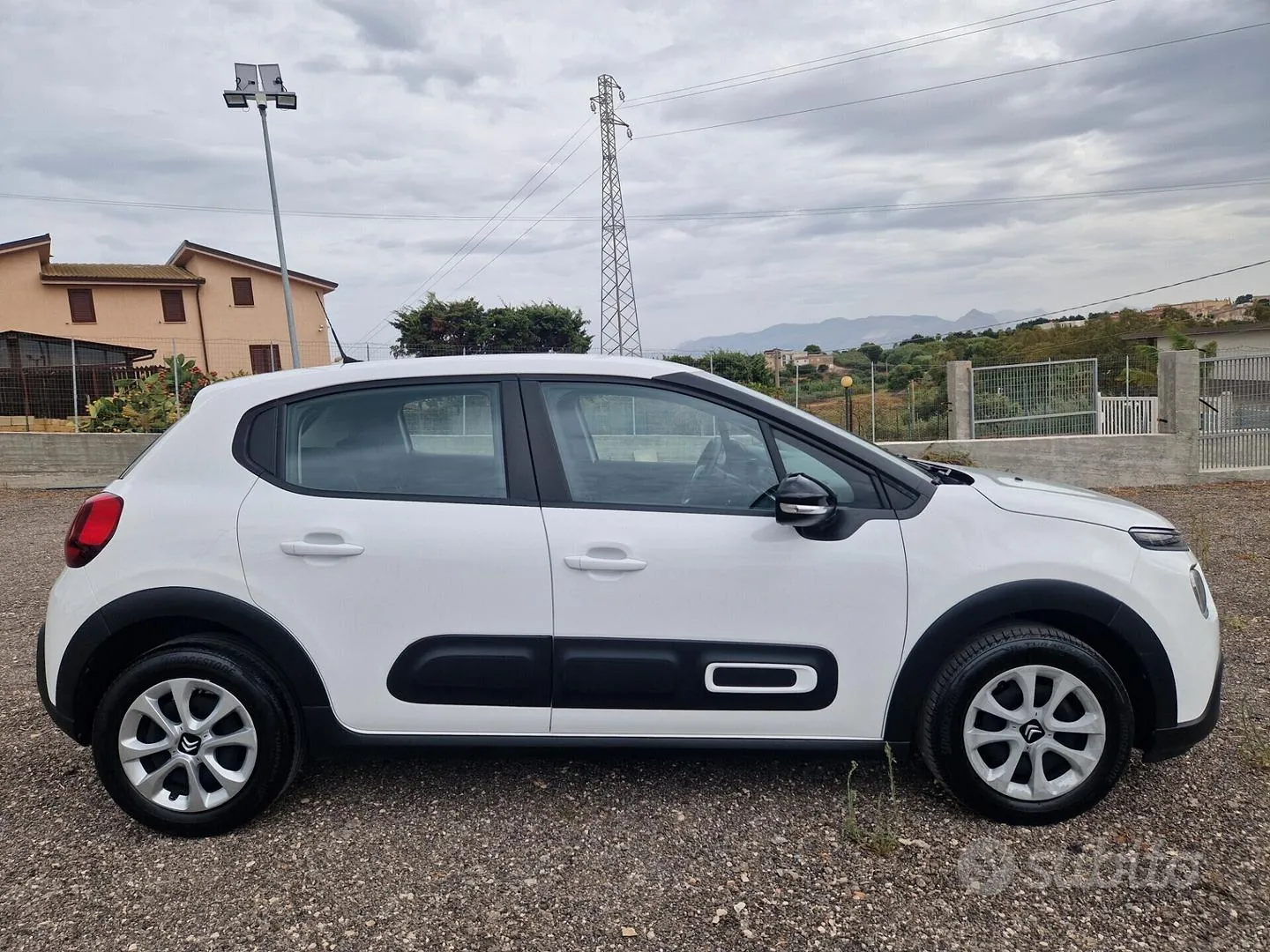 Citroen C3 2022 photo 2