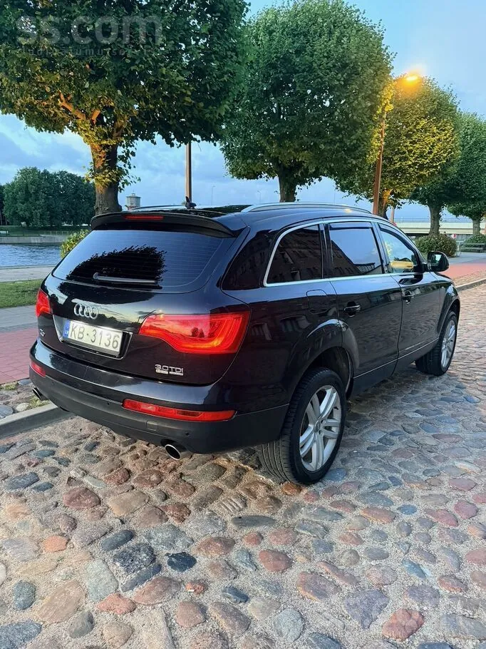 Audi Q7 2007 photo 4