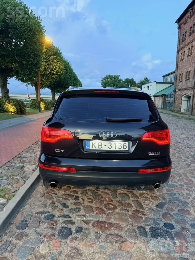 Audi Q7 2007 photo 5