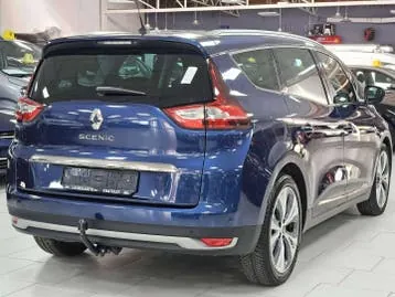 Renault Grand Scenic 2018 photo 2