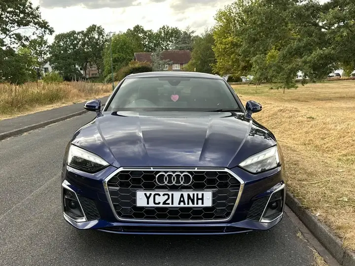 Audi A5 2021 photo 2