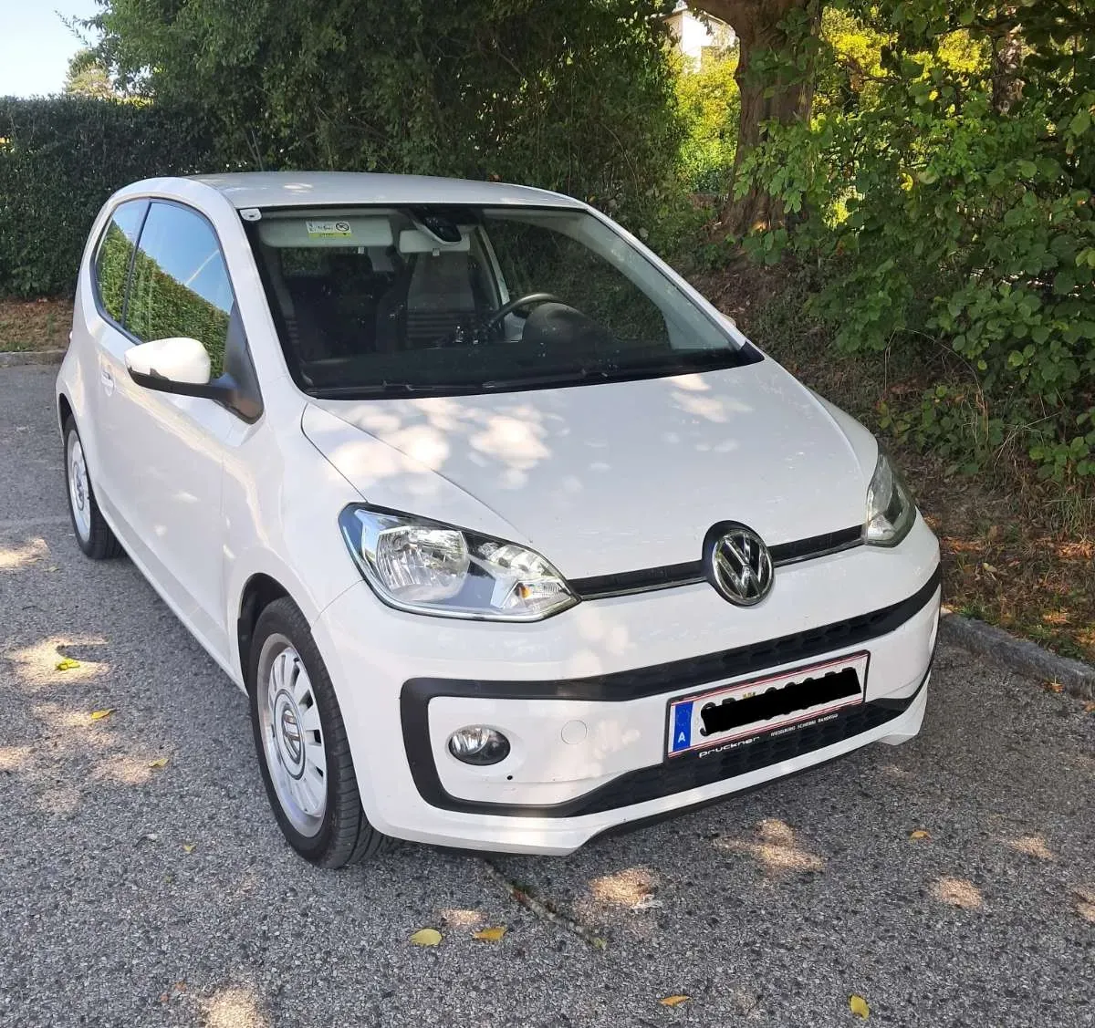 Volkswagen Up 2017 photo 3