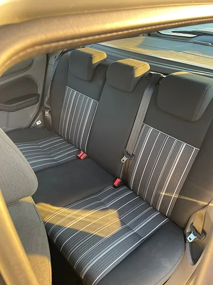 Ford Focus 2011 photo 4