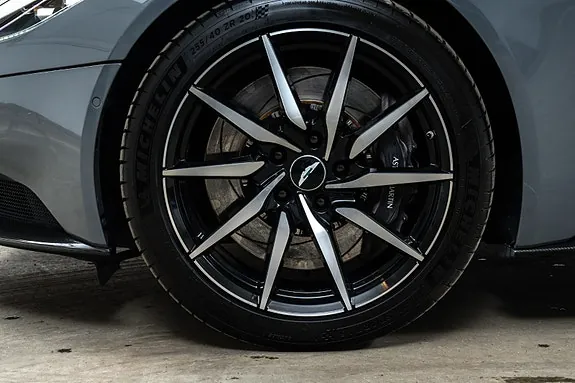Aston Martin Db11 2018 photo 5