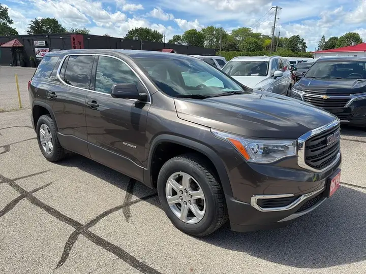 GMC Acadia 2019 photo 3