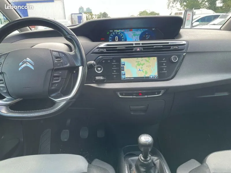 Citroen C4 Picasso 2016 photo 2