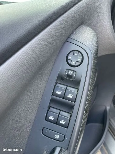 Citroen C4 Picasso 2016 photo 3