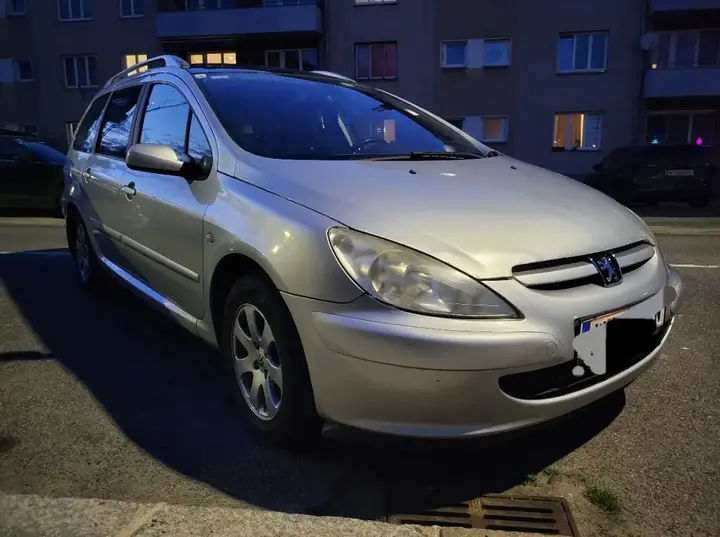 Peugeot 307 2005 photo 2
