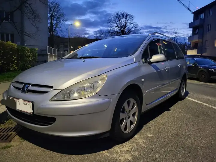 Peugeot 307