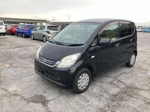 Daihatsu Move 2009 photo 2