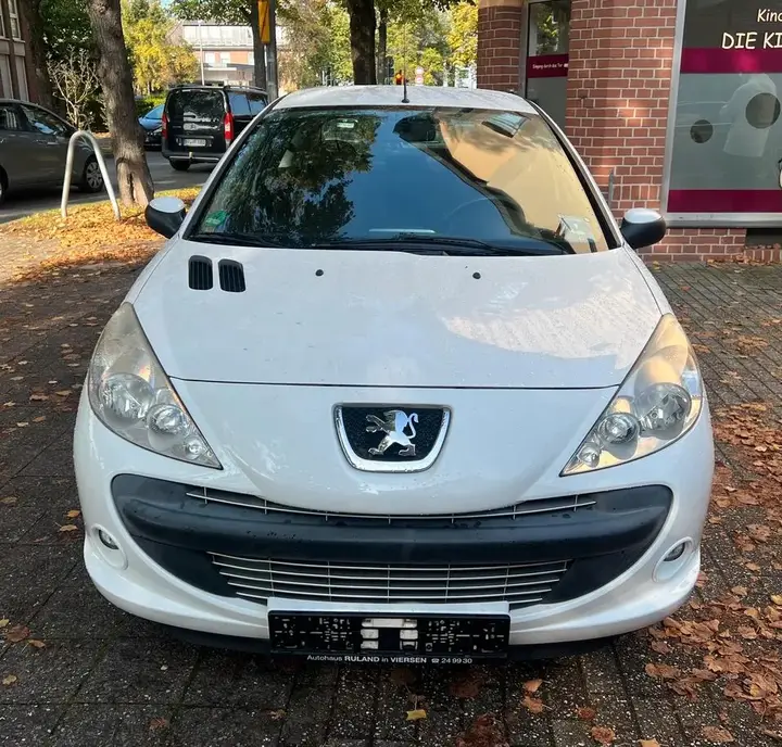 Peugeot 206