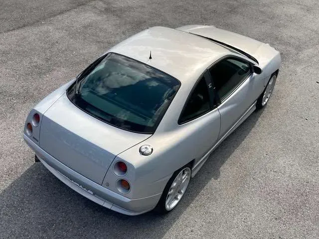 Fiat Coupé 2000 photo 3