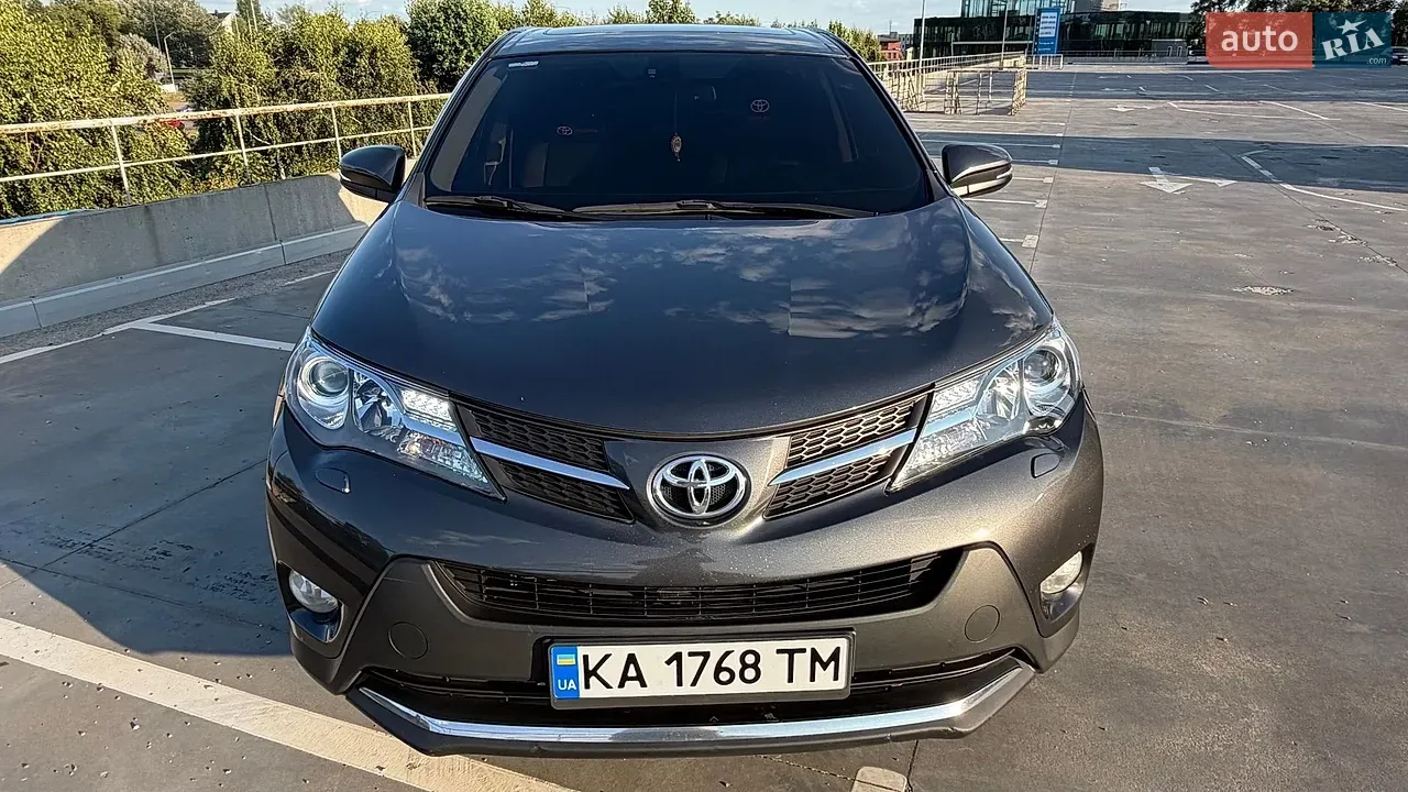 Toyota Rav4 2013 photo 4