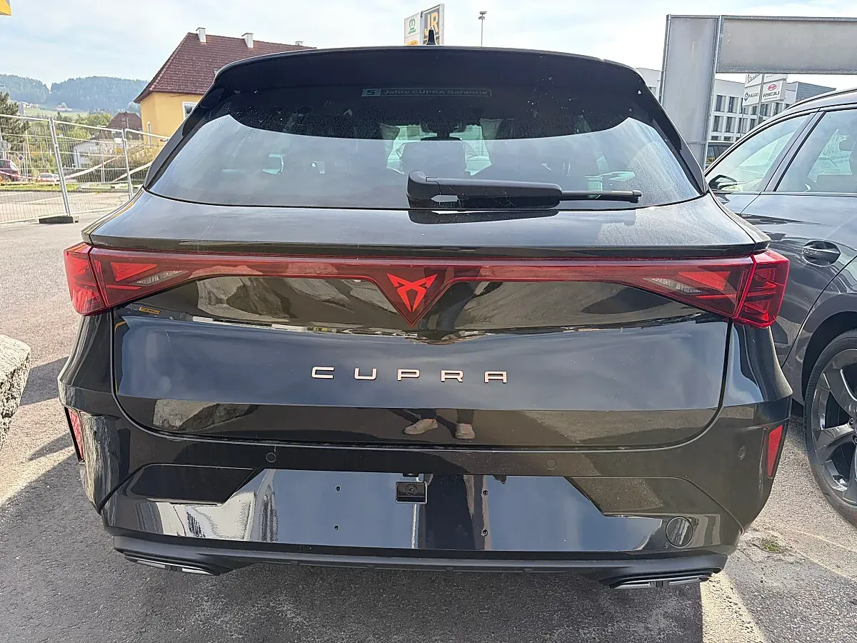 Cupra Leon 2026 photo 3