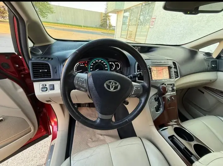 Toyota Venza 2011 photo 3