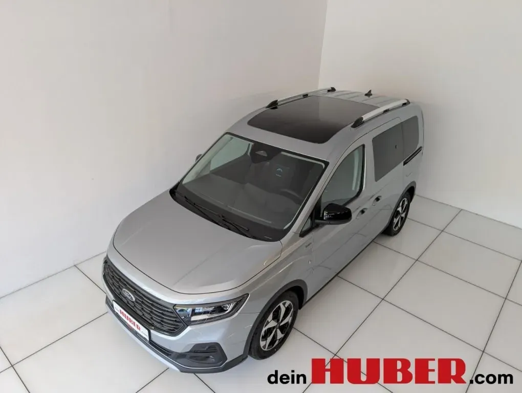 Ford Transit photo 2