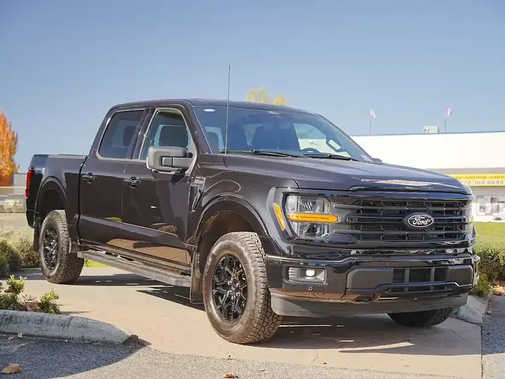 Ford F-150 2025 photo 4
