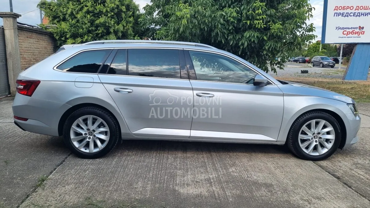 Skoda Superb 2019 photo 4