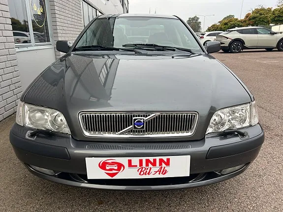 Volvo S40 2002 photo 2