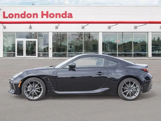 Subaru Brz 2024 photo 2