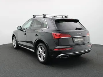 Audi Q5 2022 photo 2