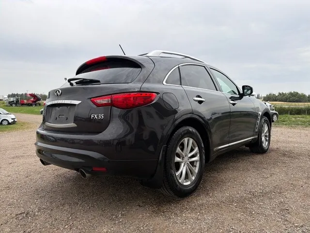 Infiniti Fx35 2011 photo 5