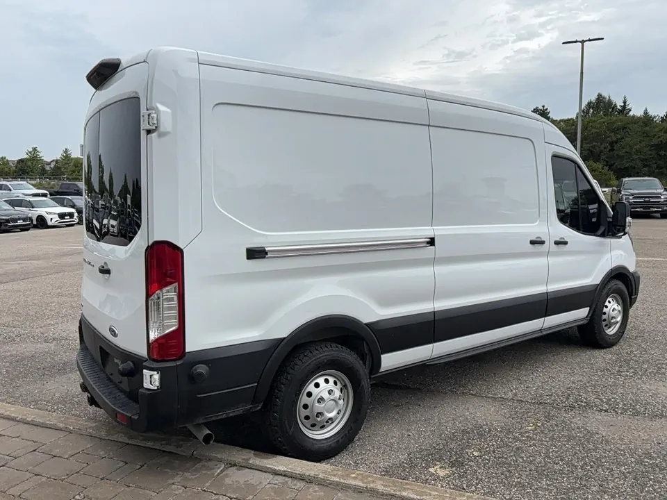 Ford Transit 2025 photo 5