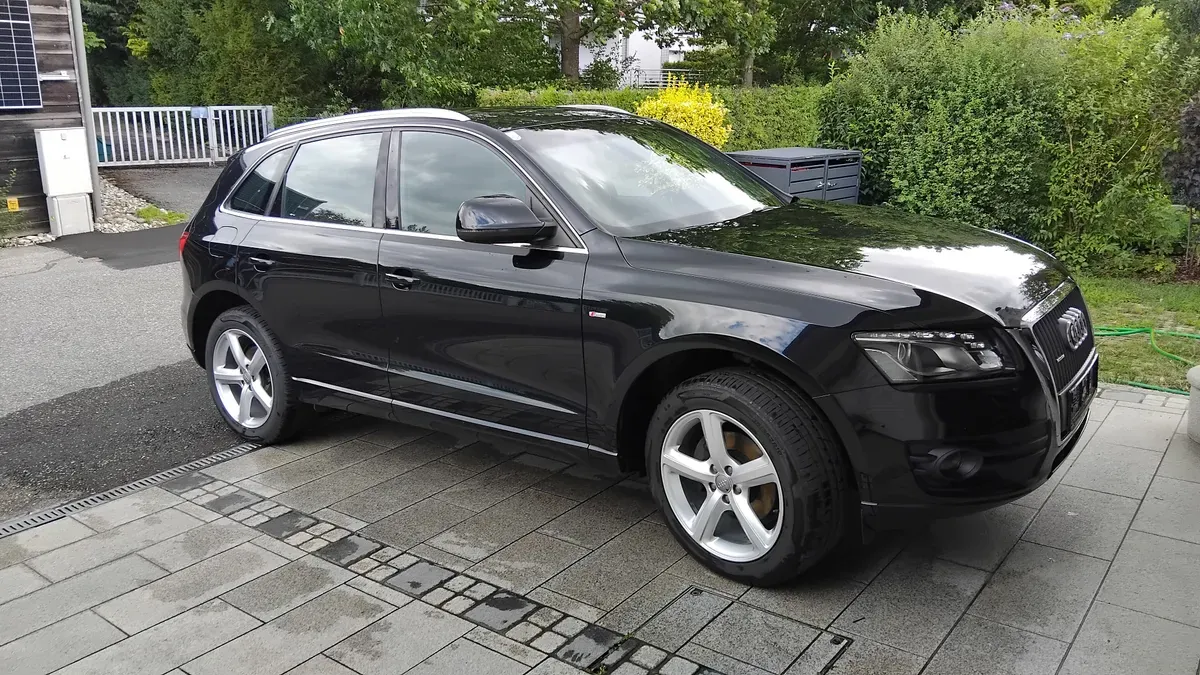 Audi Q5 2009 photo 2