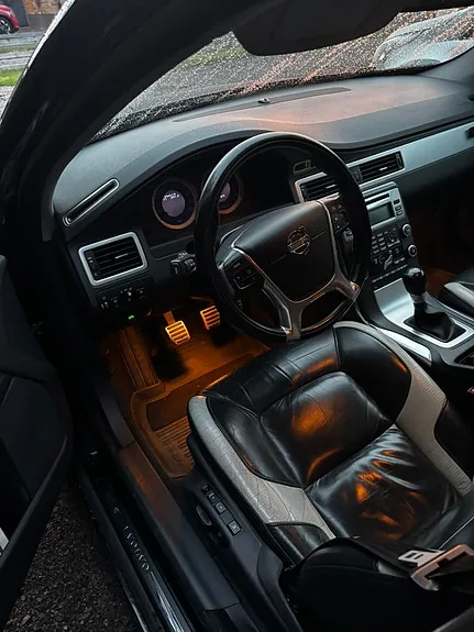 Volvo V70 2011 photo 5
